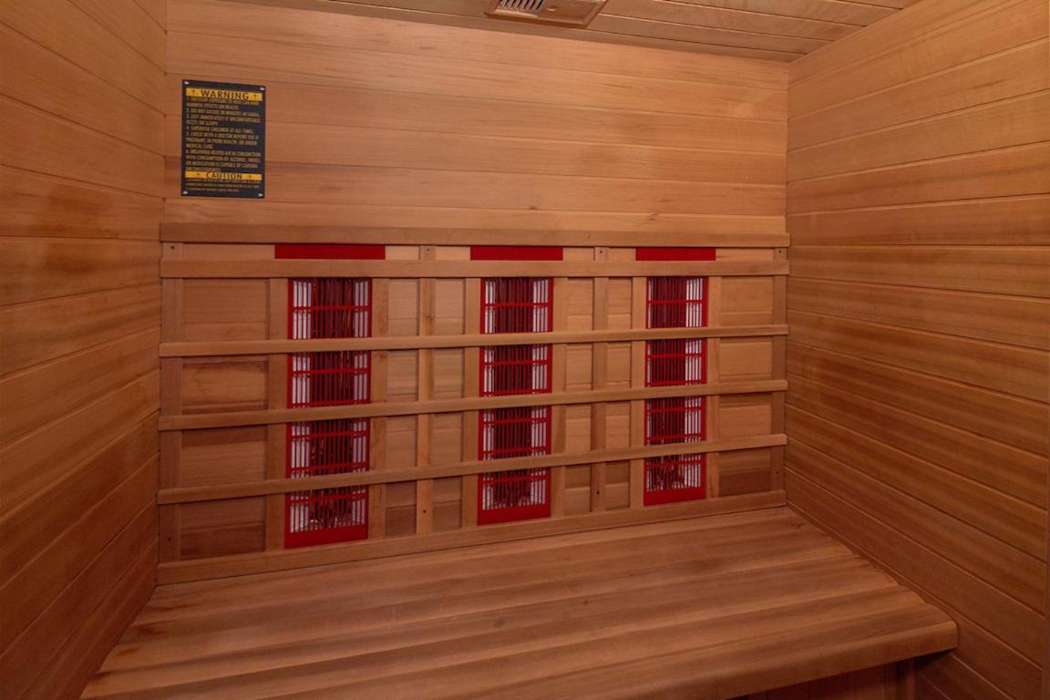 Journey'S End, 5 Bedrooms, Sleeps 12, Private Outdoor Pool, Theater, Sauna Sevierville Kültér fotó